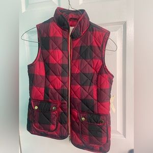 NWT Buffalo Plaid vest size small